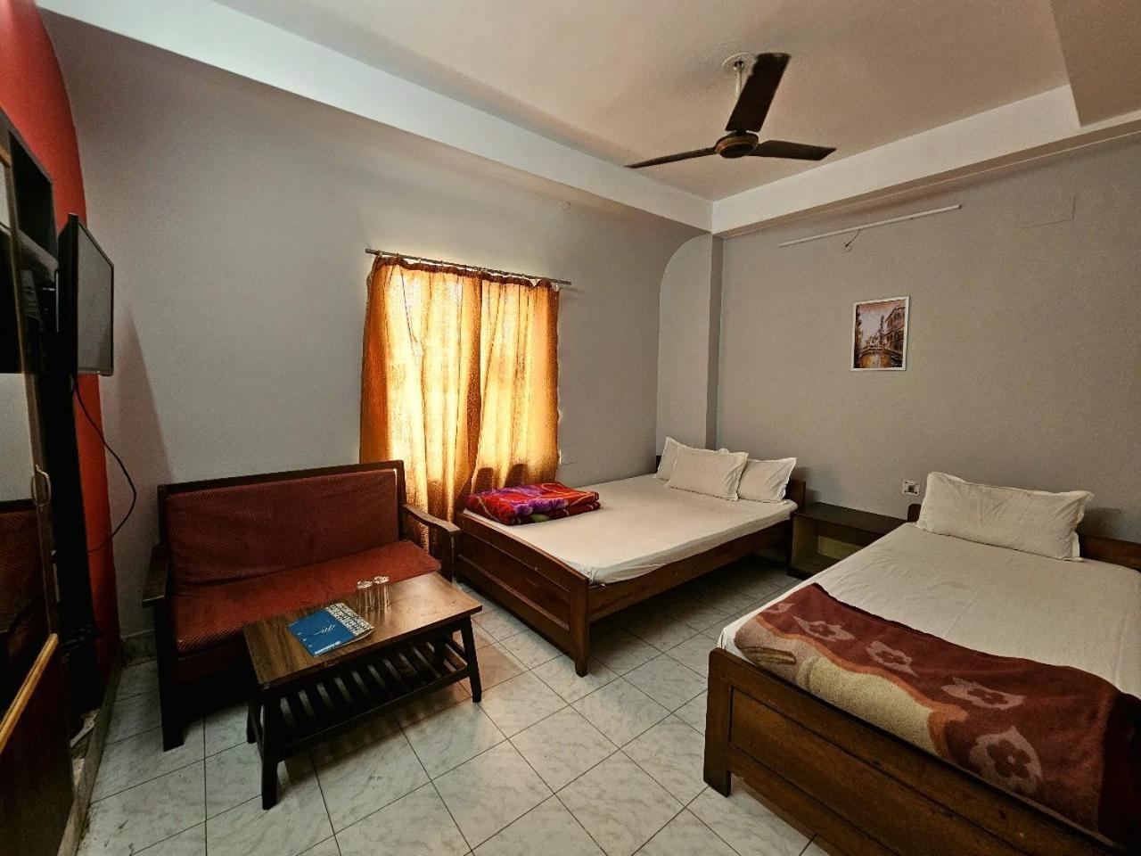 Hotel Vishal Siliguri Εξωτερικό φωτογραφία